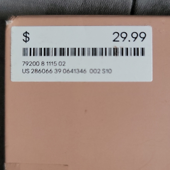 ๐ H & M Face Forward Palette with Brushes - Picture 11 of 11